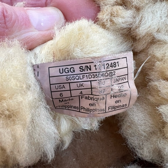 UGG Bailey Mini Zip Chestnut Suede Shearling Women’s Size 6 - Picture 15 of 15